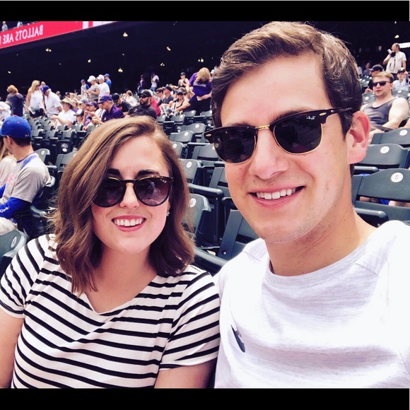 Meet Your Posher, Taylor - Picture 2 of 3